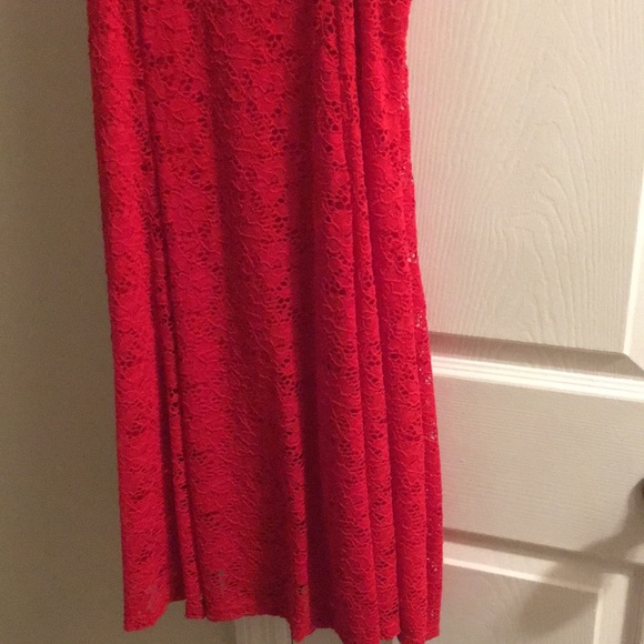 NWT. RUE 21 dress. Bright red lace! - Picture 2 of 3
